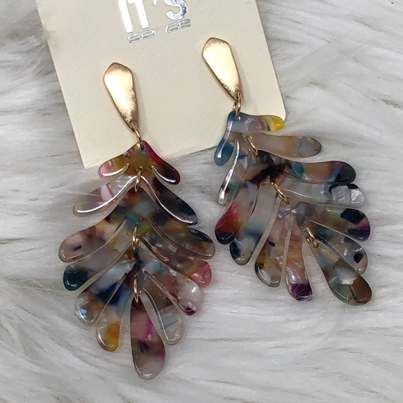 4 Dangle leaf Celluloid Acetate Tropical earrings - Picture 4 of 4